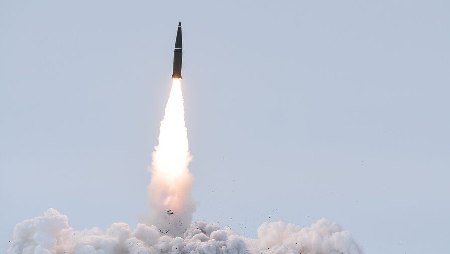 Новую ракетную бригаду в Карелии вооружили ОТРК Искандер-М