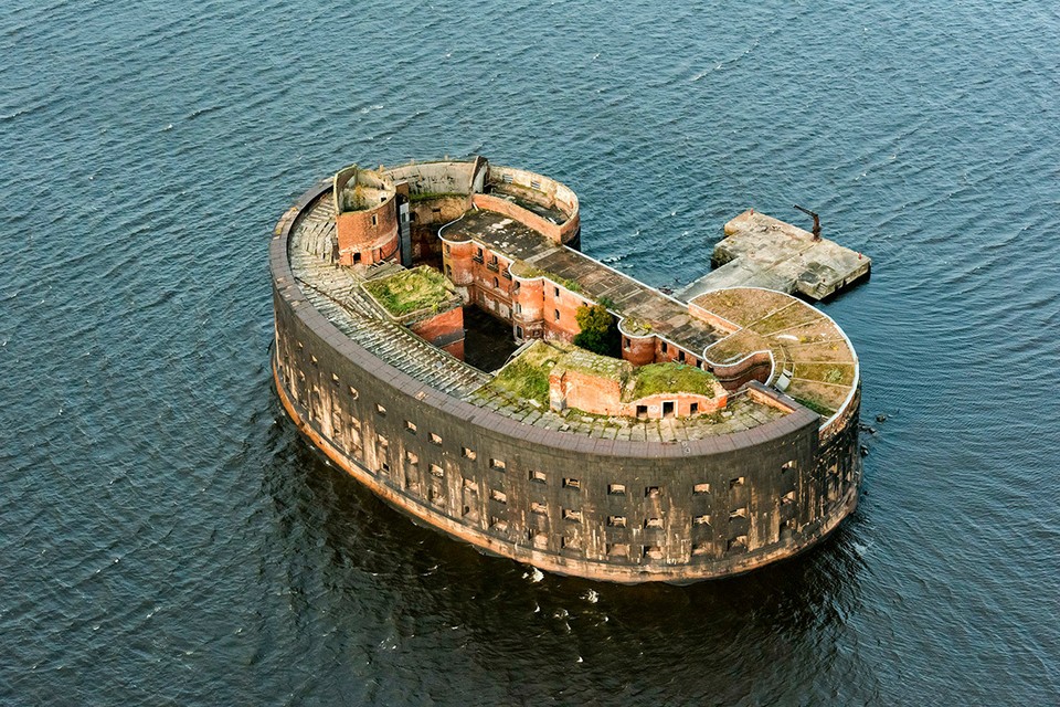 Легендарный форт Боярд уходит под воду: На его спасение требуется около 44 млн евро
